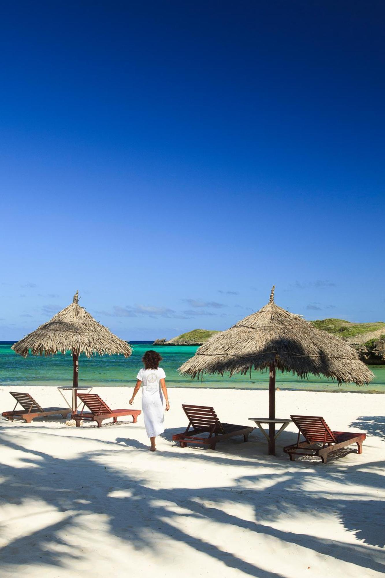 Crystal Bay Resort Watamu Exterior photo